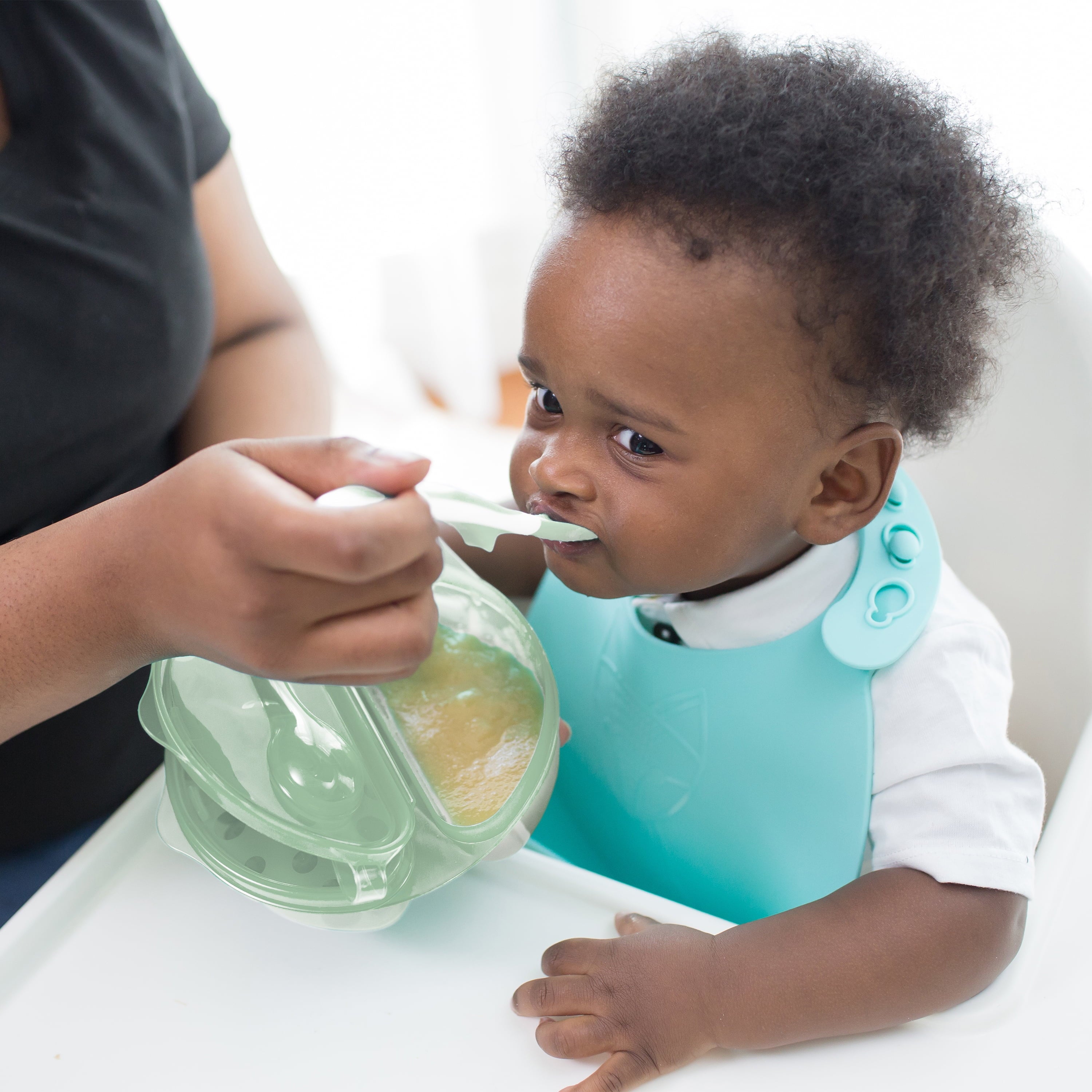 Dr. Brown's Travel Fresh Bowl and Snap-in Spoon, Divided Bowl for Toddler Feeding, Green, 1-Pack